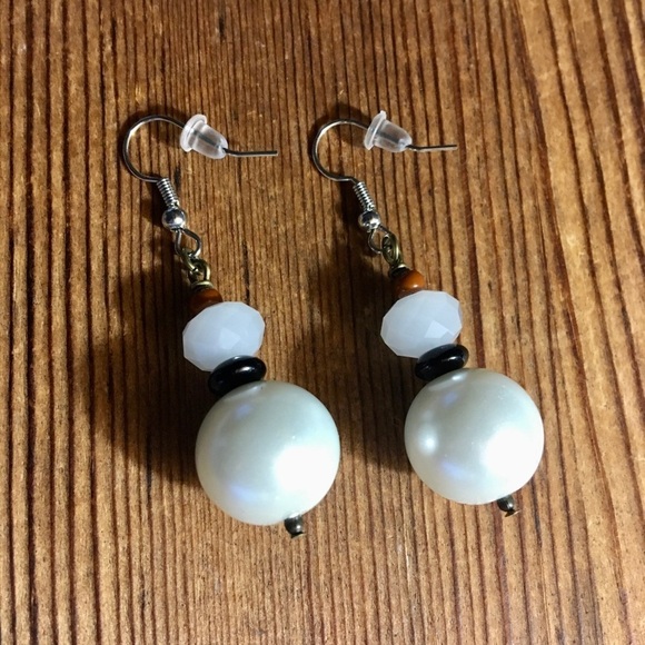 Ladies Pearl Beaded Dangle Earrings, Handmade Ladies Earrings - Picture 1 of 4